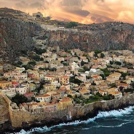 Astrolithos Castle *