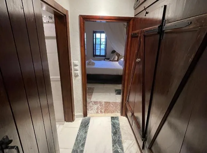 Astrolithos Castle *