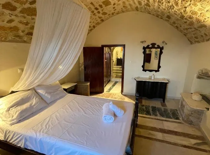 Astrolithos Castle וילה *